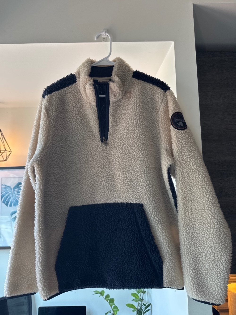 Napaprjri Fleece Sweater